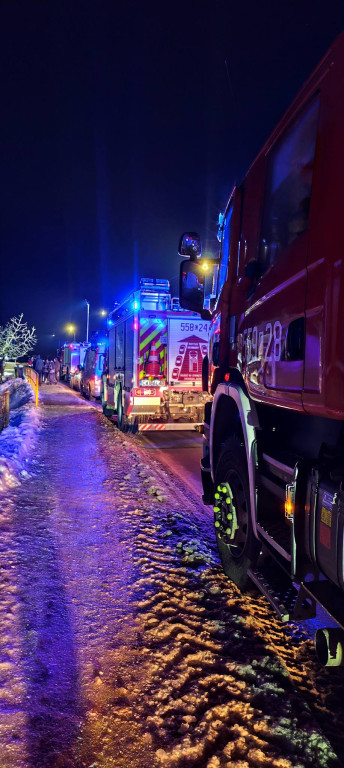 Wybuch urządzenia grzewczego - dwie osoby poszkodowane