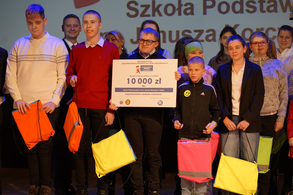 Laureaci Konkursu „Odblaskowa szkoła” 2025 uhonorowani w Bydgoszczy