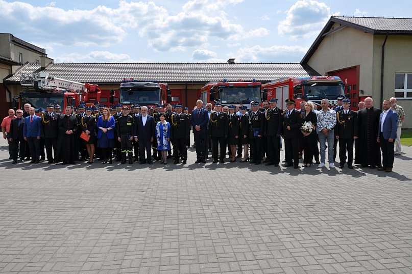 Uroczysty apel z okazji Dnia Strażaka