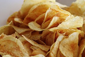 Chipsy Lay’s znikają z półek. W tej partii wykryto niebezpieczne substancje-6945