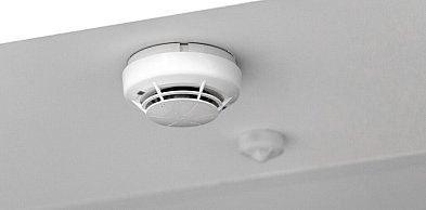 Bezpłatne czujniki dymu i czadu – akcja samorządu województwa