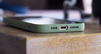 Smartfony podrożeją? Rząd planuje opłatę, która już budzi emocje-7148