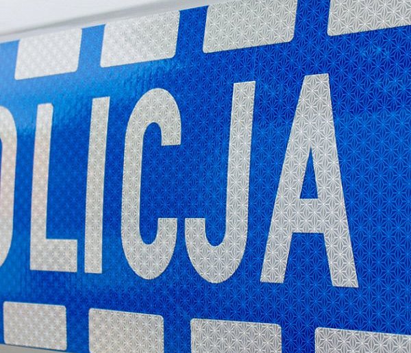 Pijany kierowca zatrzymany dzięki zgłoszeniu. Miał ponad 2 promila