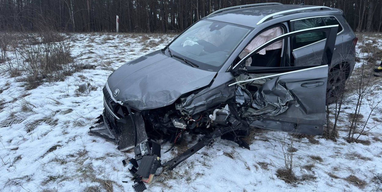 Kolizja trzech osobówek na DK10 w m. Przyłubie