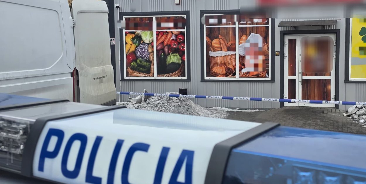 Zamaskowany mężczyzna napadł na sklep