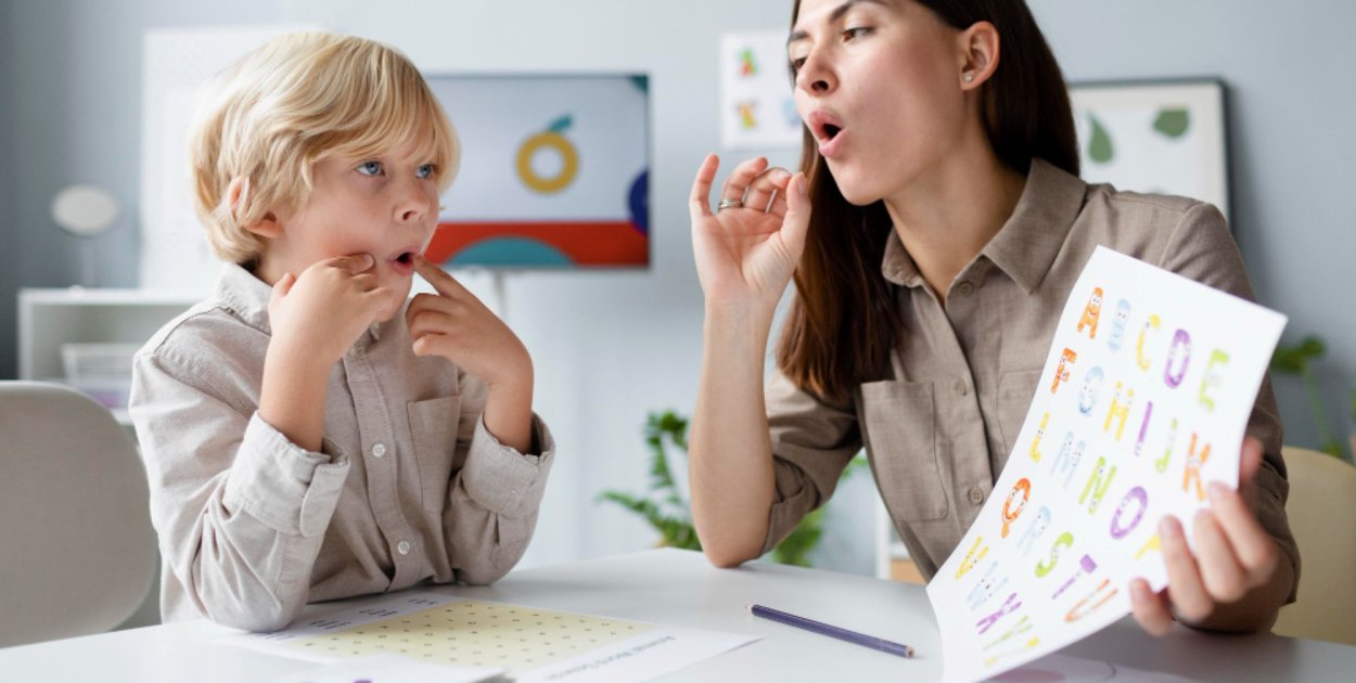 Język obcy w przedszkolu – jak wprowadzać go naturalnie i skutecznie?