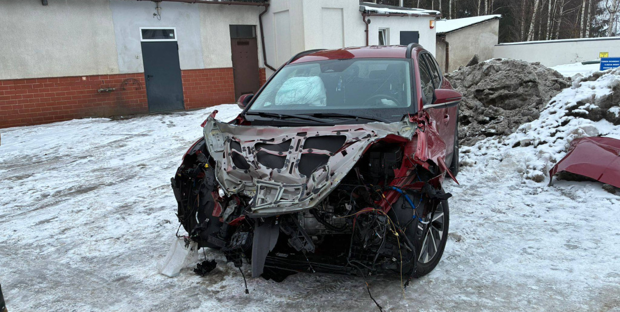 Kobieta o włos uniknęła tragedii na torach: co się stało w Konojadach?